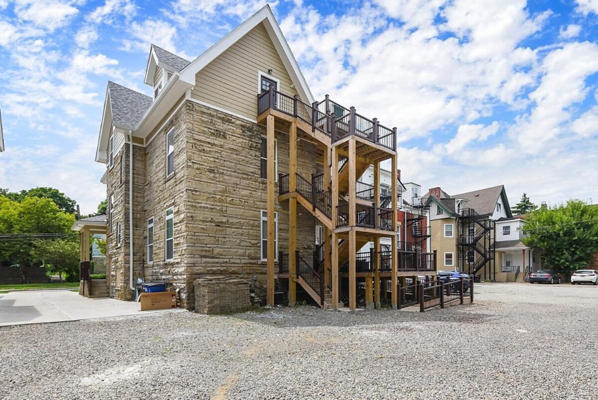 9 Bedroom House With King-Sized Bed Near Bakery Square Pittsburgh Exterior photo